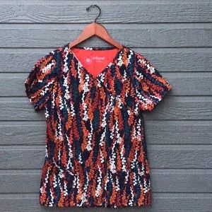 URBANE brand premium scrub top, like new. Size XS